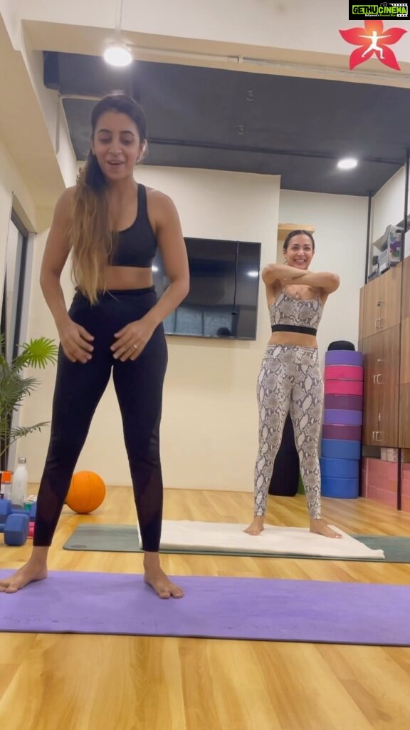 Malaika Arora Instagram - Hello, fellow yoga practitioners. Are you ready for a yoga challenge today? Push your limits and see what you can achieve. Let’s see how many repetitions can you do! To explore your yoga practice and become a member at Diva Yoga, visit link in my bio. #divayoga #divacommunity #challenge #yoga #yogainspiration #yogachallenge #yogaeverydamnday #yogapractice #malaikasmoveoftheweek #mondaymotivation