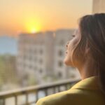 Malaika Arora Instagram - A second chance at life...another dance with life! One year since my accident ,yet one year of sheer gratitude in my heart for this magic called life! While it took me some time to overcome what had happened with me, the second chance that i got itself supersedes any shred of fear or shock left in my heart. Today, as I look back upon this day after a year, i just feel happy and content about where i am today. Love and light to everyone who’s dealing with a difficult situation in life right now. Always remember, it will get better!🧿🙏🤗❤️ #gratitude #livelifetothefullest