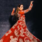 Malaika Arora Instagram – Dahlia by @bhumikasharmaofficial at @lakmefashionwk in partnership with @fdciofficial 

Our muse: @malaikaaroraofficial
Stylist: @gopalikavirmani
Videography: @pranavgoswamy
HMU: @meghnabutanihairandmakeup
Jewellery : @simranchhabrajewels
Marketing agency : @quirkbrandconsulting 

#Lakmefashionweek #BhumikaSharma #Lfw2023 #DahliabyBhumikasharma Mumbai, Maharashtra
