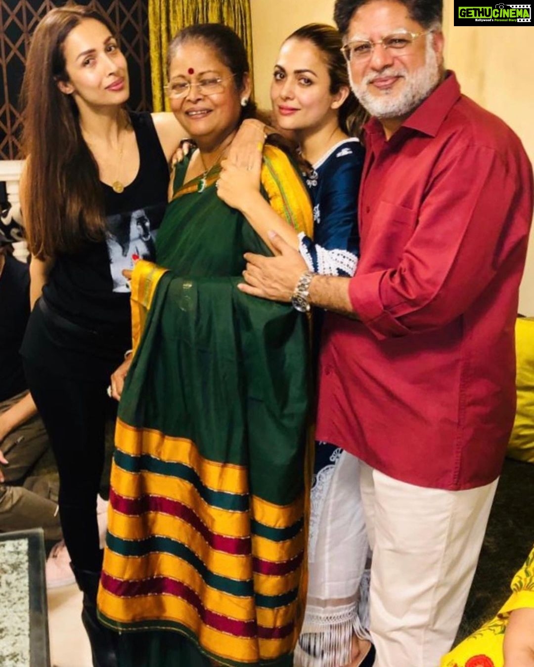 Malaika Arora Instagram - Ok I can’t keep calm, today is my Momsy’s birthday 🍾💃…. Love you to the moon n back mom. ❤️❤️❤️ @joycearora #happy70th