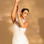 Malaika Arora Instagram - Sunday🤍🤍. Gown by : @gauravguptaofficial Styled by :@manekaharisinghani Makeup by : @simone.hairandmakeup Hair by : @hairstylist_madhav2.0 Shot by : @apoorvmauryaphotography