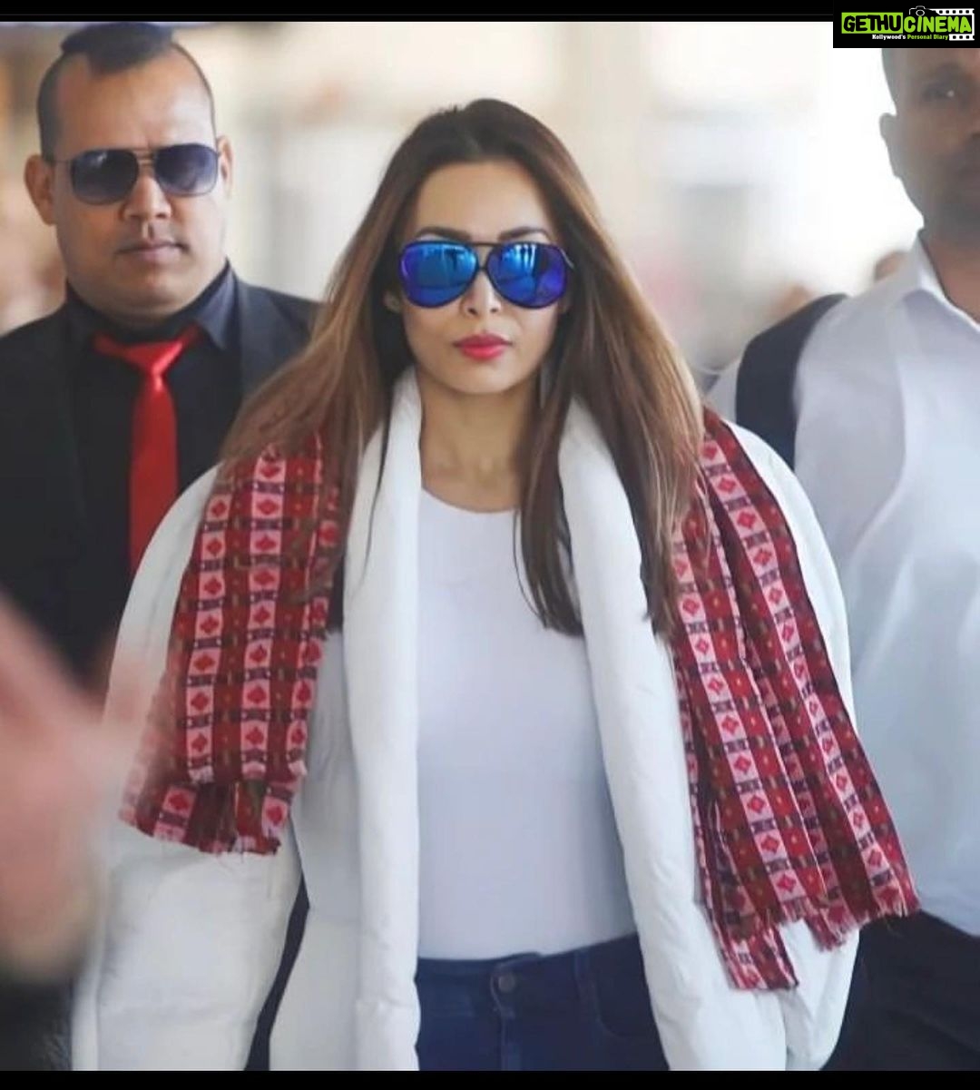 Malaika Arora Instagram - Hello Nepal 🙏 so happy to be here ❤️#mood#vibe