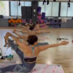 Malaika Arora Instagram – Hello divas it’s time we get to work. 💪🏻 
Let’s focus on detoxing. One of the best ways to detox is to add twisting yoga poses to your practice. These poses have immense benefits:
Strengthening the spine.
Alleviating back pain and stiffness
Boosting positive mood
This week I want you to add a twist to your yoga practice. 

To practice a new form of yoga every day, sign up with Diva yoga and experience 25 forms of yoga. Visit link in bio for more. 

Last week we tried out 3 asanas to see how long could you hold the poses. If you did 30 seconds or more, kudos to you, I know how difficult it is. If your timing has been under 30 seconds, applause to you for trying and I’m sure you’ll get better if you keep up the practice.

#malaikasmoveoftheweek #malaikamotivation #mondaymotivation #DivaYoga #Diva #yoga #yogini #yogaeverydamnday #divayogastudio