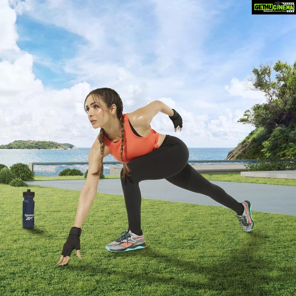 Malaika Arora Instagram - I see my fitness resolutions as milestones, achieve one and move on to the next! All set to make it happen in @reebokindia’s all-new Nano X2 Adventure, The Official Shoe of Fitness. #ReebokIndia