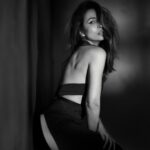 Malaika Arora Instagram - The Oh So Cool… & always So Hot 🔥🔥@malaikaaroraofficial… Styled by @anaitashroffadajania . @disneyplushotstar @banijayasia @banijaygroup @khuzema_kezer @hairstylist_madhav2.0 @meghnabutanihairandmakeup @ektakauroberoi