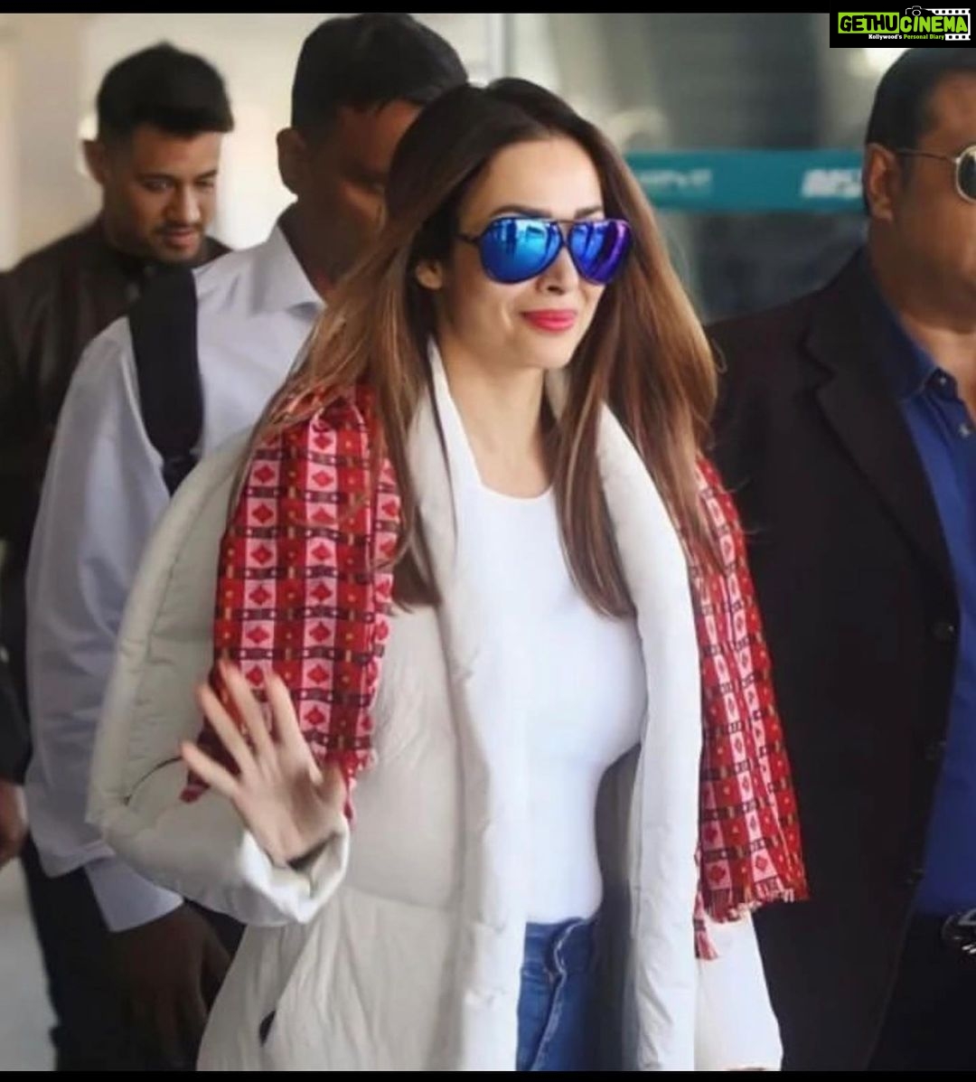 Malaika Arora Instagram - Hello Nepal 🙏 so happy to be here ❤️#mood#vibe