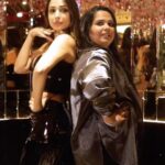 Malaika Arora Instagram – In Bollywood we don’t say, “Watch Moving in With Malaika”, we say, “Catch you at 8 pm”.
Catch @sumukhisuresh and me bring the house down tonight, on 
#HotstarSpecials #MovingInWithMalaika now streaming Mon- Thu 8pm only on @disneyplushotstar

#MIMonHotstar #MovingInWithMalaikaOnHotstar

@banijayasia @deepak30000 @mrinalinni @shyamrathi1411 @banijaygroup @balangirish @sageinsta @khuzema_kezer