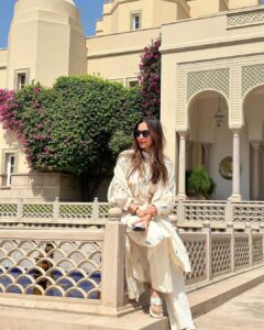 Malaika Arora Instagram - Wah Taj!!!!!!!! Jus toooo beautiful 🤍 #tajmahal#agra