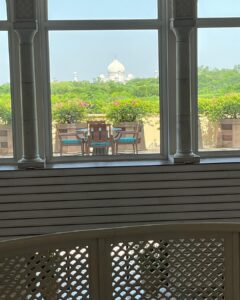 Malaika Arora Instagram - Wah Taj!!!!!!!! Jus toooo beautiful 🤍 #tajmahal#agra
