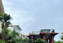 Malavika Instagram - Life is cool by the pool🌴♥️ The Westin Goa