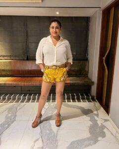 Malavika Instagram - I'm not a fashion victim, I'm a fashion trendsetter 💛