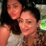 Malavika Instagram - Family bonds that last a lifetime 💖 #cousinlove💕👭 Olive Bar & Kitchen