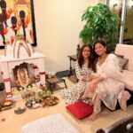 Malavika Instagram - A heartwarming day with my best friend and Bappa’s divine presence. 🌟🕉️ #blessed