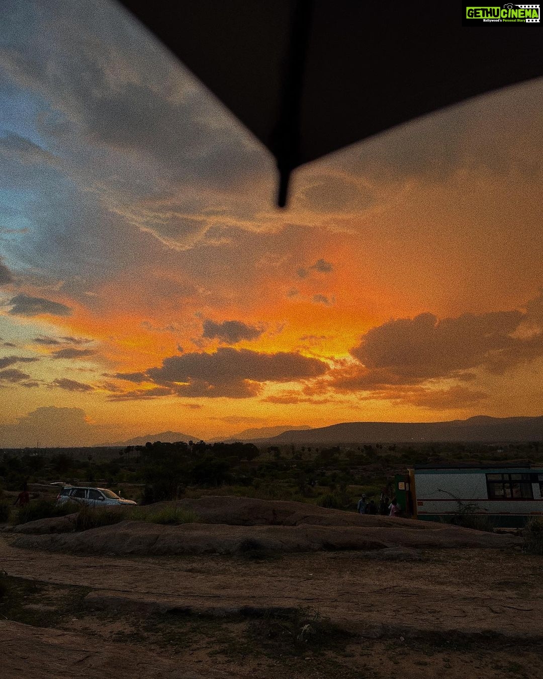 Malavika Mohanan Instagram - Madurai and its sky : A love affair 💕 (No.4 is a time-lapse taken post our shoot one evening when the sky was romancing a gorgeous incessant thunderstorm against the backdrop of the most magnificent rocks♥️) #ThangalaanDays