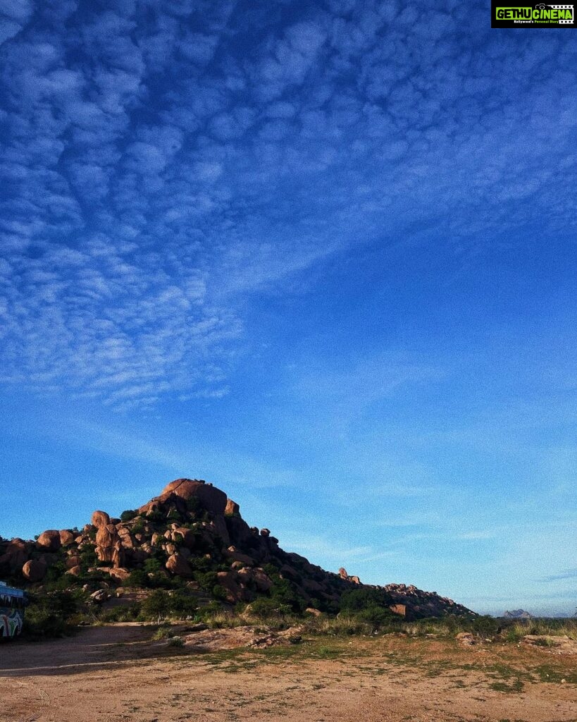 Malavika Mohanan Instagram - Madurai and its sky : A love affair 💕 (No.4 is a time-lapse taken post our shoot one evening when the sky was romancing a gorgeous incessant thunderstorm against the backdrop of the most magnificent rocks♥️) #ThangalaanDays