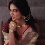 Malavika Mohanan Instagram - 🥀✨ ~ @pasalashalemraj @labelsouravdas @the.olio.stories @eshwarlog @shabnam_azmi @theitembomb