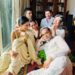 Malavika Mohanan Instagram – Sadhya & giggles 💕👯‍♀️

(Petition to want a banana leaf emoji on Instagram for the sake of all malayalis plz raise hands ☝🏻)