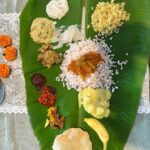 Malavika Mohanan Instagram – Sadhya & giggles 💕👯‍♀️

(Petition to want a banana leaf emoji on Instagram for the sake of all malayalis plz raise hands ☝🏻)
