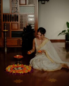 Malavika Mohanan Instagram - Wishing everyone a very Happy & love filled Onam! ♥️🌼✨

{Pic 1 & pic 10 are the yin & yang of my personality ☯️ }

Lots of ♥️ to @the.mad.hair.scientist @harshjanii @eshwarlog @theitembomb for this lovely evening of dress up & ‘pookalam’ 🌼