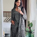 Malavika Mohanan Instagram – hey🐰

Outfit @gulabo_jaipur 💕