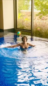 Mallika Sherawat Instagram - I’m so happy to be alive & healthy & so profoundly grateful for all the blessings 🧚‍♀️💦👸🏻 
.
.
.
.
.
.
.
.
 #relaxing #chillout #lifeisbeautiful #peaceful #tranquility #quietplace #rechargeyoursoul #calmness #peaceandquiet #timetochill #warmweather #relaxingplace #goodenergy #itsavibe #abundancemindset #positivemindset #raiseyourvibration #powerofpositivity #sunshine #summervibes #sunlight #beautifulweather #dayslikethese #enjoythelittlethings #sunlightphotography #sonya6000 #white