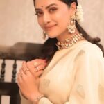 Mamta Mohandas Instagram - Wishing you all a PROSPEROUS & JOYFUL ONAM 🪷❤️ #onam #kerala #keralafestival #happiness #prosperity #2023