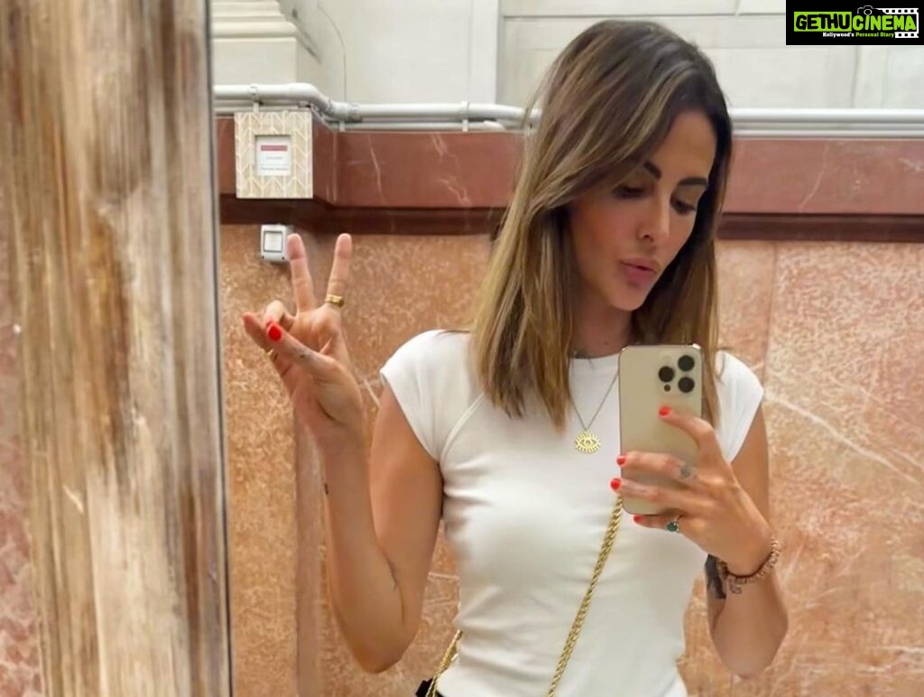 Mandana Karimi Instagram - Barcelona 2023 🐳🍝🍜🌮🍧 Barcelona, Spain