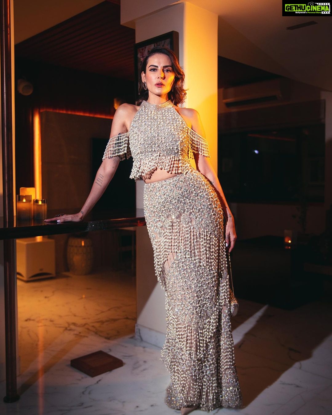 Mandana Karimi Instagram - Old Hollywood with a side of extra glam 🩶 Styled in.. Outfit: @cheriedofficial Jewellery: @sangeetaboochra Bag : @judithleiberindia Stylist: @shereenlovebug Assisted by: @snehhasuresh @riaasthana HMU: @kinnari_vora . . . . . . . . #styleinspiration #photography #styleoftheday #love #beauty #photo #fashionstyle #travel #instafashion #instadaily