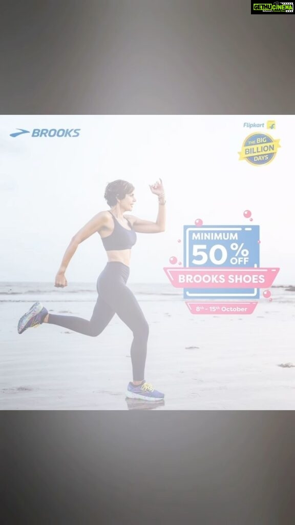 Mandira Bedi Instagram - Starting today, during the Flipkart Big Billion Days from 8th to 15th October, get your hands on my favourite Brooks Running shoes with a jaw-dropping minimum 50% discount! 🥳 I wear these shoes daily because they epitomise comfort and performance. Trust me, you won’t find a better deal. 😊😊😊Grab yours now on Flipkart and step into a world of fitness and savings! 🏃‍♀👟💪 Shop: https://bit.ly/fkbbdbrf #BrooksRunning #FlipkartBigBillionDays #BBD2023 #NaamHiKaafiHai
