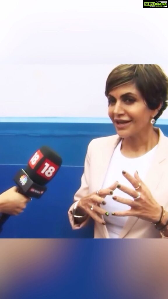 Mandira Bedi Instagram - I am always proud when health is the focus of any initiative in the country. I recently had the pleasure to witness the launch of #ZimmerBiometOnWheels, a unique initiative by Zimmer Biomet. My best wishes to the team on the launch of this vehicle and I truly wish for it to succeed and reach more and more physicians in the country.
