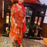 Manisha Koirala Instagram - Festive colours ..Aks Collection