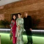 Manisha Koirala Instagram - What an august gathering ..Thank you Baba Sarkar Shrestha for being such a wonderful host!