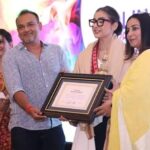 Manisha Koirala Instagram - Legendary Bollywood actress Manisha Koirala conferred with “Nepal Yashaswi Sanman” at the 2nd edition of Surya Nepal Kathmandu Kalinga Literary Festival… #KalingaLitFest