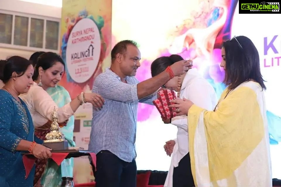 Manisha Koirala Instagram - Legendary Bollywood actress Manisha Koirala conferred with “Nepal Yashaswi Sanman” at the 2nd edition of Surya Nepal Kathmandu Kalinga Literary Festival… #KalingaLitFest