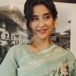 Manisha Koirala Instagram - “If you want the rainbow, you have to put up with the rain.” H&M by @arden_the_beauty_point Style by @sham_vu