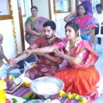 Manjula Paritala Instagram - #Sathyanarayana swamy vratham #fullvideoonyoutube #linkinbio👆 #manjulanirupam #gadwalpattusaree @sairampattusarees