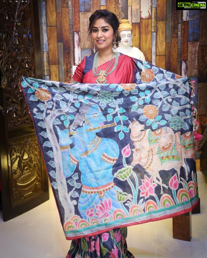 Manjula Paritala Instagram - #all abt Navratri celebrations 🎉 #tussersilksaree @ridhi__sarees
