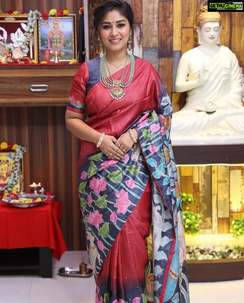 Manjula Paritala Instagram - #all abt Navratri celebrations 🎉 #tussersilksaree @ridhi__sarees
