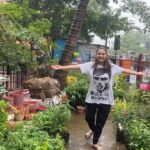 Mansi Srivastava Instagram - Baarish ☔️ Thanku @lilymirchandani aunty 💙💙💙 for this 🙌