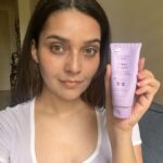 Mansi Srivastava Instagram - Perfect sunscreen for this Rainy weather 💦 Water Can’t dim this Berry Bright ⚡️ @consciouschemistindia Beach or pool, enjoy water resistant sun protection with an extra boost of niacinamide and the berrylicious touch ☔️🌧️