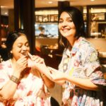Mansi Srivastava Instagram - Cake shenanigans from 21-09-2023🎂🎂🎂 Shukriya 😇 For all the love my amigos 🤓
