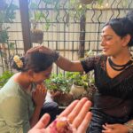 Mansi Srivastava Instagram – Pre Birthday dump 🤪🤪🥸
And 
Bappa time 😍😇
What luck 🌝

Thanku for having me 💐
@kul_aanand @shivanii_pa @indirakrishna101 @sanjaygagnaniofficial @poonampreet7 

#ootd 
@sochstories 🌷