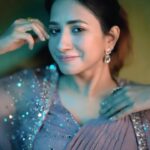 Manvita Kamath Instagram – Rocking this gorgeous purple draped saree by @samyakkclothing @samyakksarees , styled by the amazing @sowmya.sk !! 💜👗 #FashionAppreciation  #FashionGoals 
.
.
Mua and hair @art_by_rekhakarthik 
Vc @creative_eye_fotography