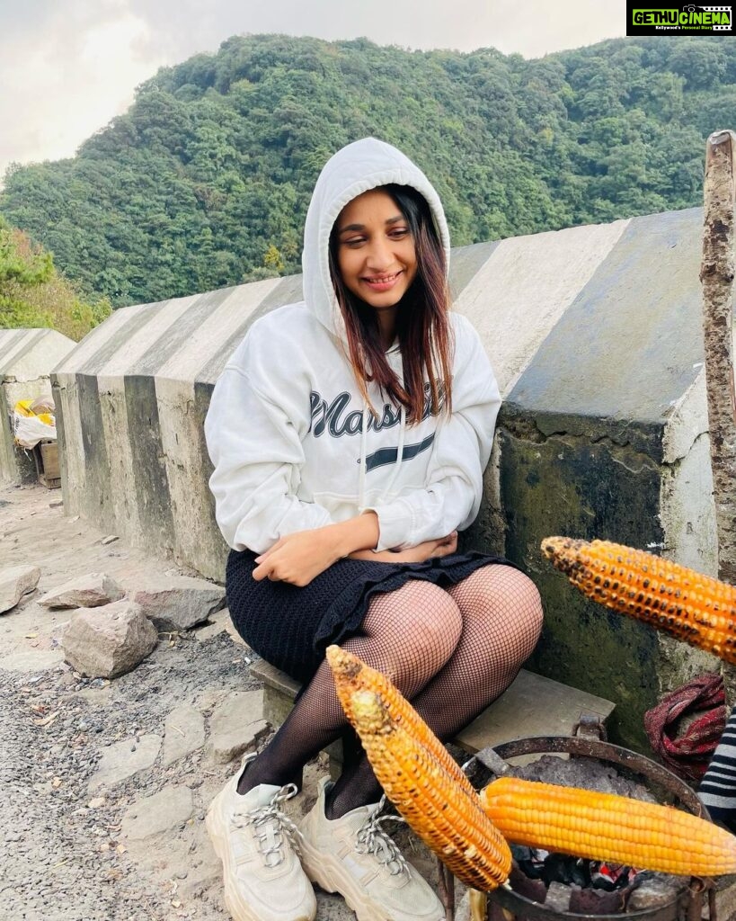 Manvita Kamath Instagram - Somewhere in the mountains 🏔. . . . . . #photodump #shillong #northeast #trend #reach #noedit #nomakeup