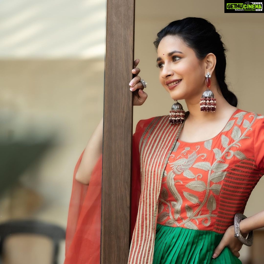 Manvita Kamath Instagram - 💚🧿 . . . . @vasukikarkone @utkalajewels @kosh.retreat @poojasethiya_mua @stilerush_by_varshinijanakiram @charny_mashi . . . . . #instagram #regram #trend