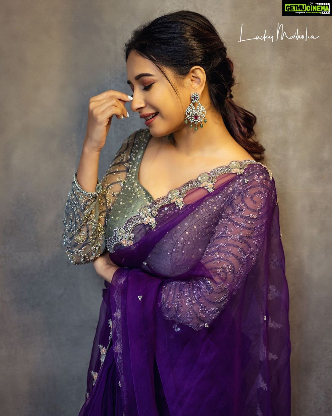 Manvita Kamath Instagram - 💜 . . . Styled & Organised by Sangeetha Kailash @itsesangeethakailash Publisher of @varaabyskmagazine Assisted by Sowmya SK @sowmya.sk Darling of Sandalwood Manvitha Kamath @realmanvitakamath Photography by Lucky Malhotra @shotbyluckymalhotra Wardrobe by Mahitha Prasad @mahitha_prasad Jewellery by BCOS its Silver @bcos_its_silver Make-up by Megha Basavaraju @makeupbymeghab Hair by Vidya Shree @scientist_turned_hairstylist Venue by Radisson Blu Atria @radissonbluatriabengaluru