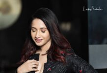 Manvita Kamath Instagram - Back in black 🖤 . . . . . Outfit : @sitamikhail.official Jewellery : @bcos_its_silver Make-up : @poojasethiya_mua Hair : @makeoverbyshruthigowda Nailart @divinenailstudio Photography @shotbyluckymalhotra Organised by @itsmesangeethakailash Styled by @sowmya.sk @tvarusstudio @radissonbluatriabengaluru . . . . #instagood #instadaily #insta #instafashion #regrann #trending #trendinghashtags #trend #films #movies #trendinghashtagsforinstagram #goals #reach #insight #tags