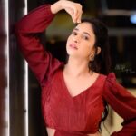 Manvita Kamath Instagram - Channeling all the vintage vibes in this red velvet dress 🤗❤️ . . Styled by my dearest @boss_ladyy_vestire Wearing @rishi_designs11 Pc @athul_capture Mua and hair @makeoverby_rekha_karthik_ #redvelvetlove #reels #trendingsongs #mangalore #actor #instagood #instalike #explorepage✨