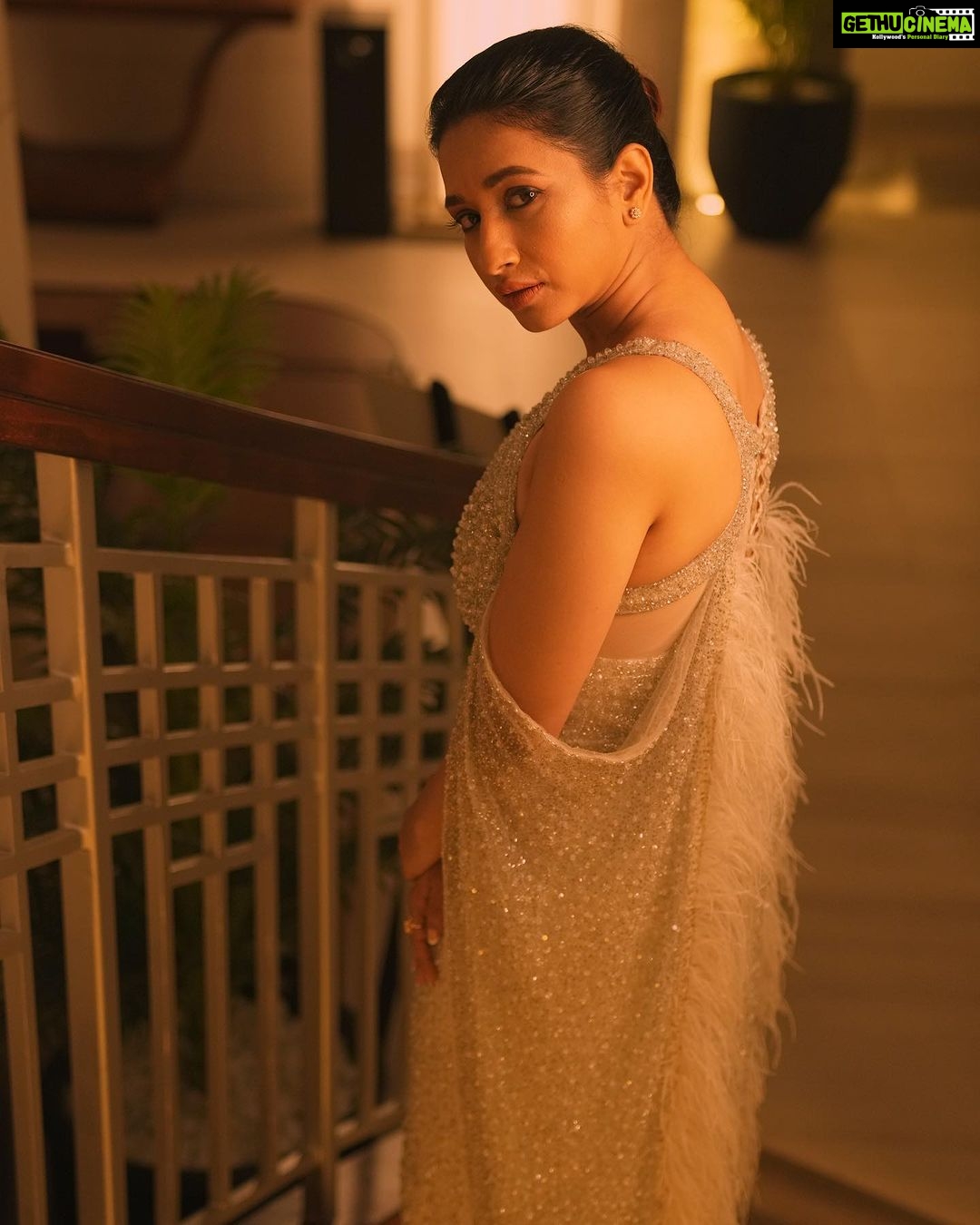 Manvita Kamath Instagram - ⭐️ . . Wearing @valentinarusuofficial @byvalentinarusu Styled by @sowmya.sk For @siimawards