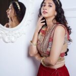 Manvita Kamath Instagram - Loving the unique and traditional touch of this chapati blouse as my designer friend @divya.samal calls it paired with this gorgeous lehenga 😆❤️ #FolkFashion #DesiVibes" ❤️ #DesiGirl #LehengaLove" . . @label_divya_samal @venoowavesmxs